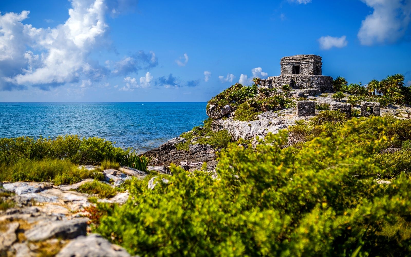 How To Visit The Tulum Ruins in Mexico